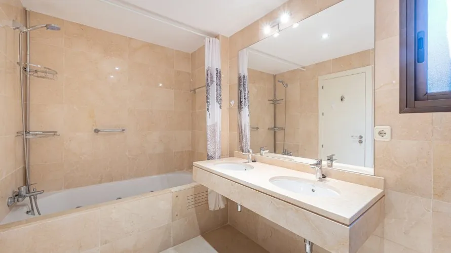 2 bedrooms apartment for sale , Casares, Spain No. 413 № 12
