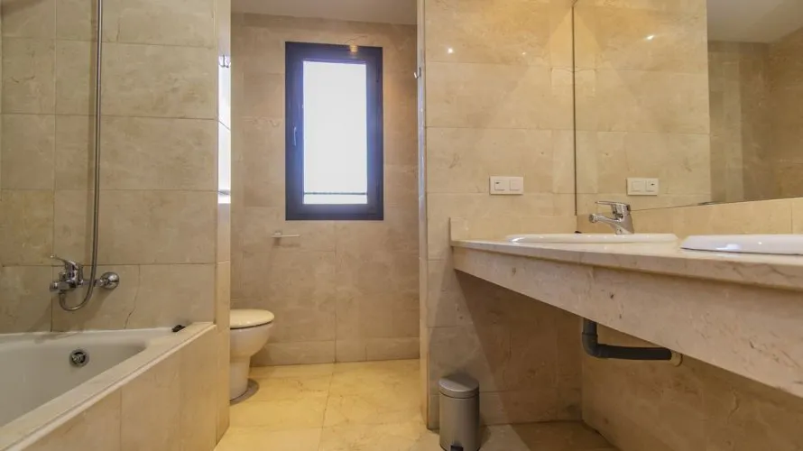 3 bedrooms apartment for sale , Estepona, Spain No. 881 № 12