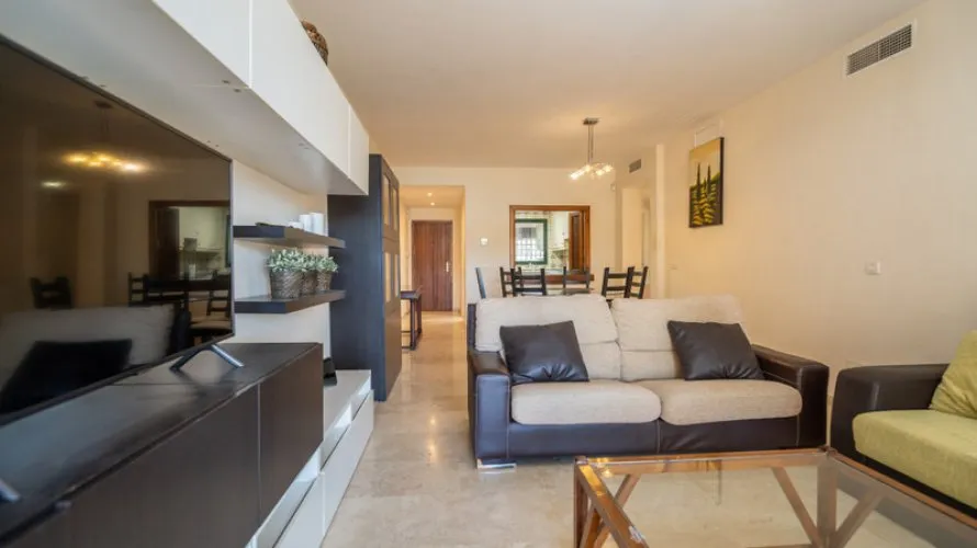 2 bedrooms apartment for sale , Estepona, Spain No. 659 № 28