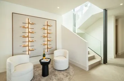 5 bedrooms villa for sale , Estepona, Spain No. 486