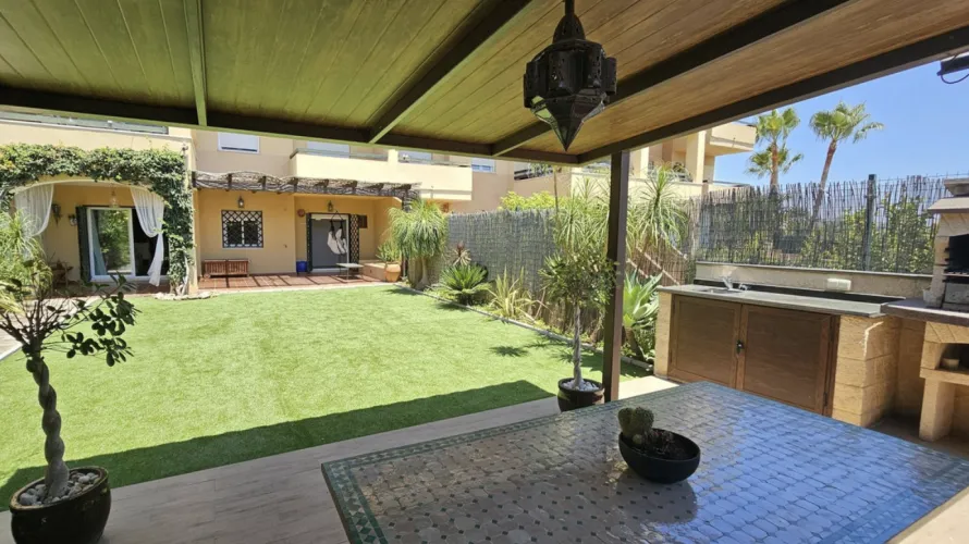 2 bedrooms apartment for sale , Estepona, Spain No. 1051 № 9