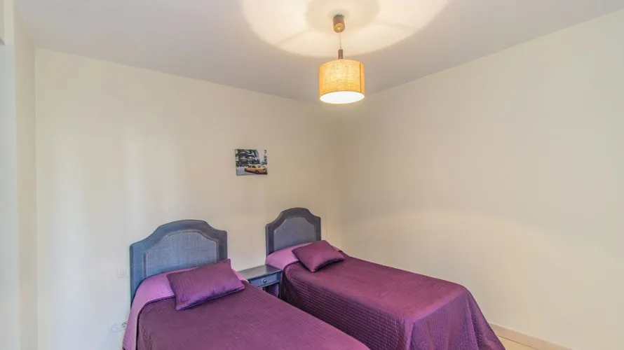 3 bedrooms apartment for sale , Estepona, Spain No. 881 № 10