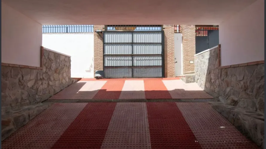 5 bedrooms villa for sale , Mijas, Spain No. 996