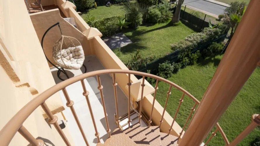 3 bedrooms townhouse for sale , Estepona, Spain No. 360 № 24