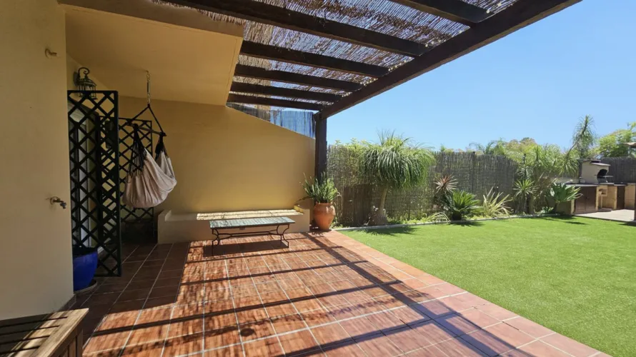 2 bedrooms apartment for sale , Estepona, Spain No. 1051 № 11