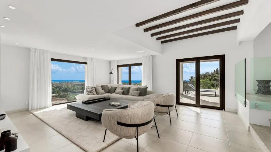 5 bedrooms villa for sale , Estepona, Spain No. 516 № 19