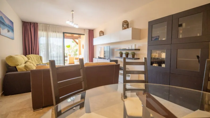2 bedrooms apartment for sale , Estepona, Spain No. 659 № 27