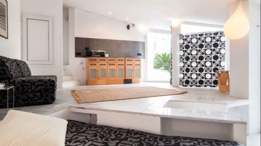 6 bedrooms villa for sale , Marbella, Spain No. 1025 № 9