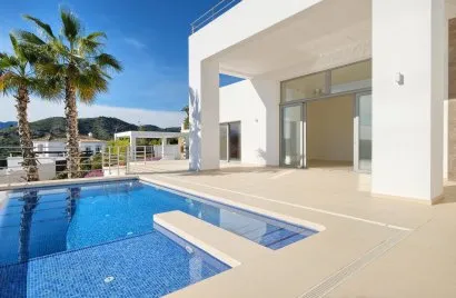 4 bedrooms villa for sale , Benahavis, Spain No. 389