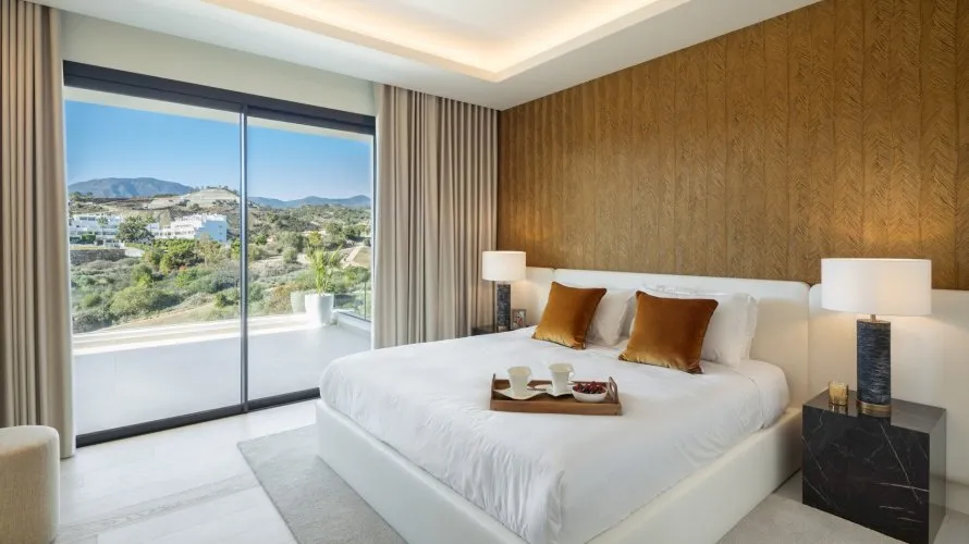 5 bedrooms villa for sale , Estepona, Spain No. 486 № 10