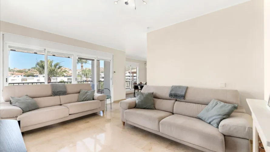 5 bedrooms villa for sale , Mijas Costa, Spain No. 993 № 14