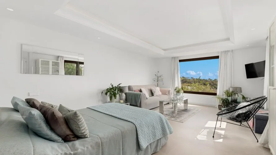 5 bedrooms villa for sale , Estepona, Spain No. 516 № 14