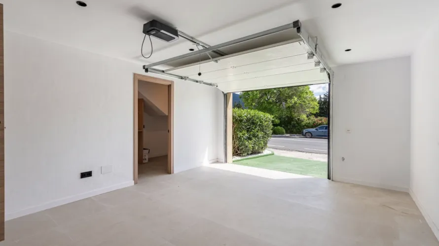 4 bedrooms townhouse for sale , Nueva Andalucia, Spain No. 1087 № 22