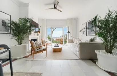 3 bedrooms townhouse for sale , Estepona, Spain No. 359