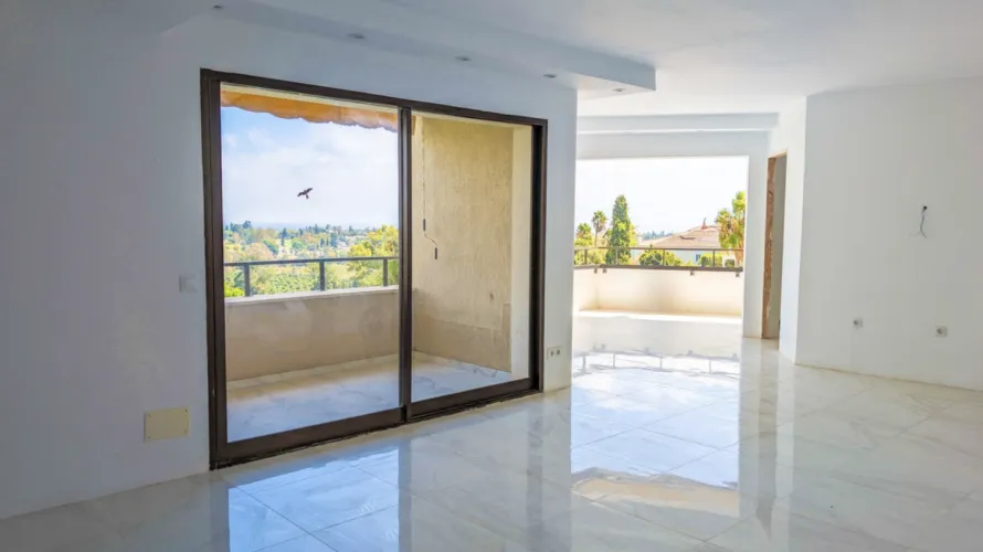 2 bedrooms apartment for sale , Benahavis, Spain No. 620 № 3