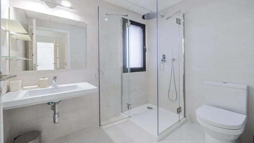 2 bedrooms apartment for sale , Estepona, Spain No. 662 № 1