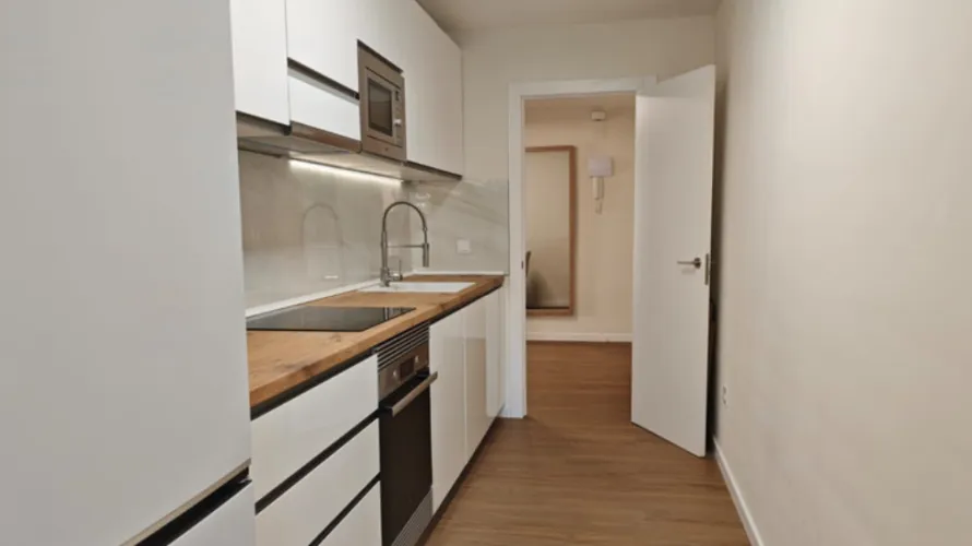 3 bedrooms apartment for sale , Cortes (San Pedro De Alcantara), Spain No. 1090 № 7