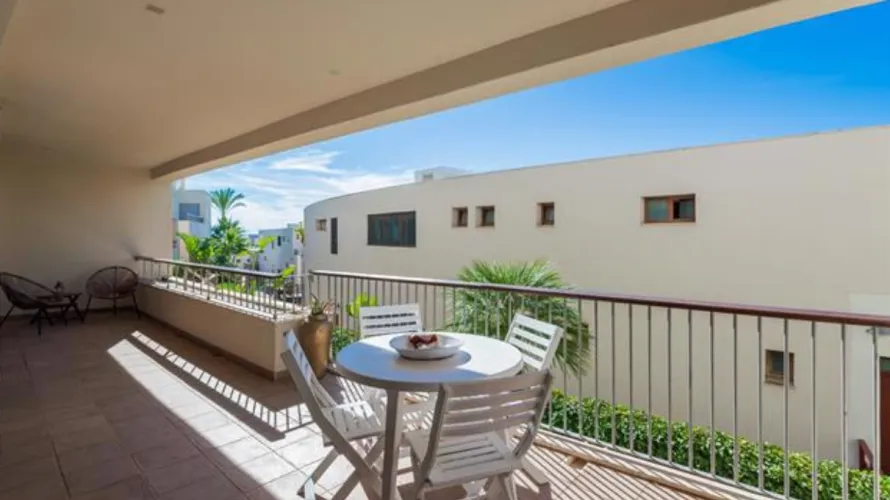 3 bedrooms apartment for sale , Marbella, Spain No. 541 № 8