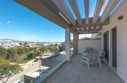 3 bedrooms apartment for sale , Estepona, Spain No. 395