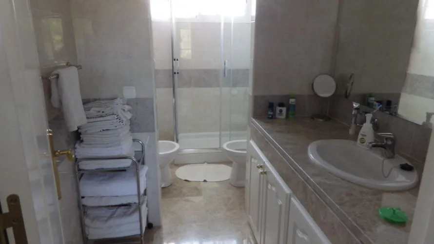 5 bedrooms townhouse for sale , Nueva Andalucia, Spain No. 412 № 1