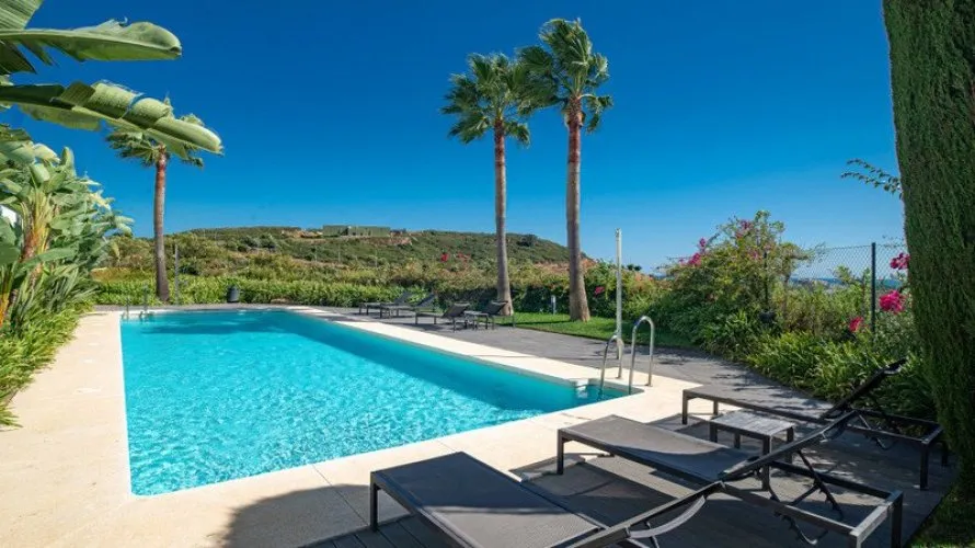 2 bedrooms apartment for sale , Casares, Spain No. 556 № 10