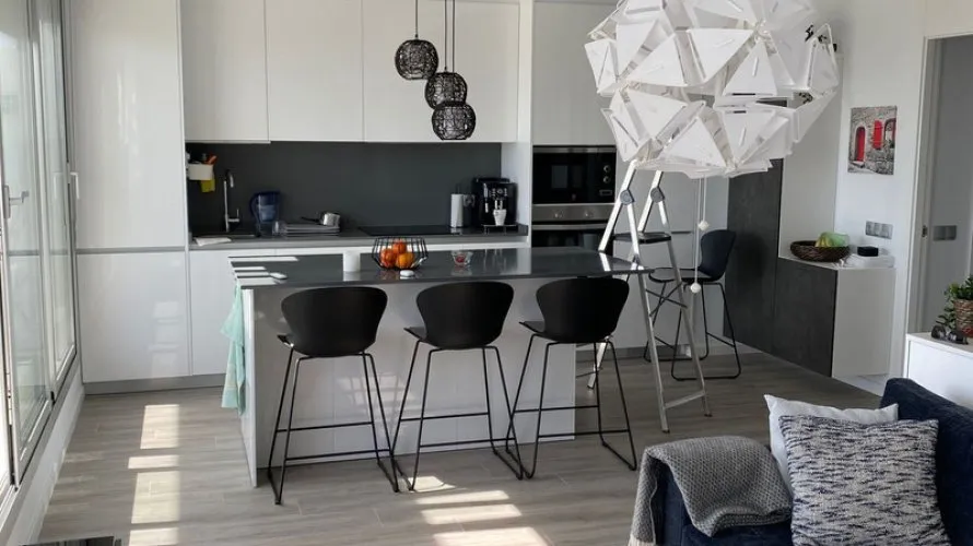2 bedrooms apartment for sale , Estepona, Spain No. 617 № 4