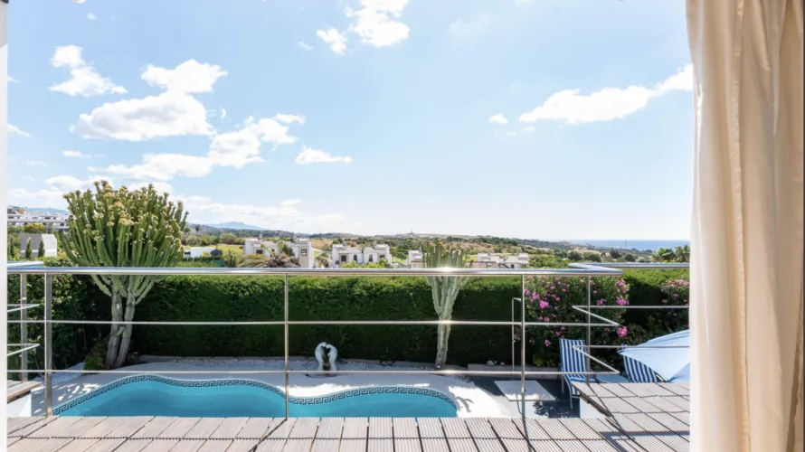 3 bedrooms villa for sale , Estepona, Spain No. 610 № 9