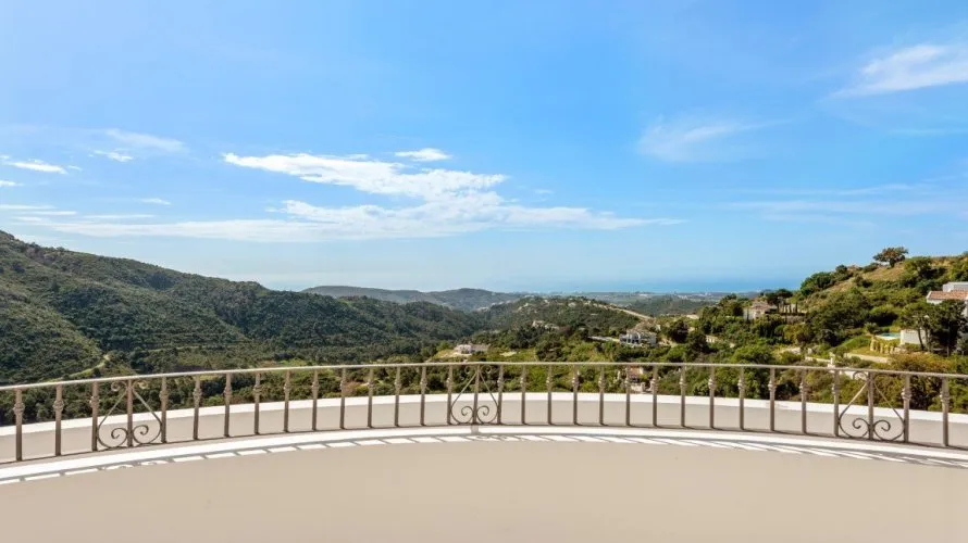 5 bedrooms villa for sale , Benahavis, Spain No. 790 № 4