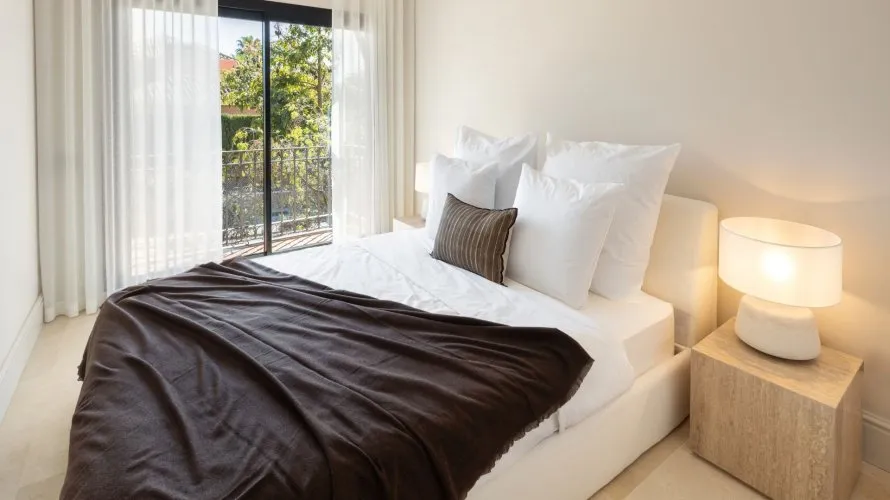 4 bedrooms townhouse for sale , Marbella, Spain No. 444 № 11