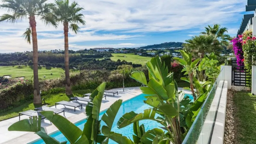 2 bedrooms apartment for sale , Casares, Spain No. 556 № 7