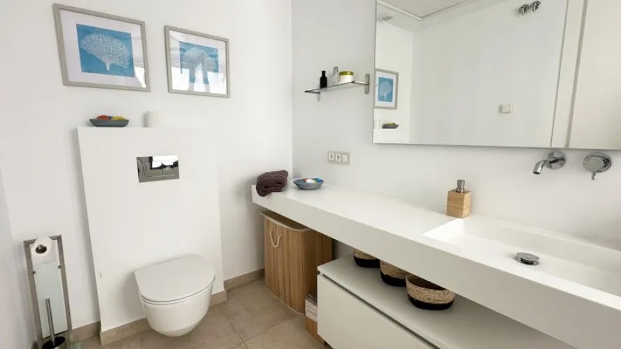 3 bedrooms apartment for sale , Estepona, Spain No. 941 № 20