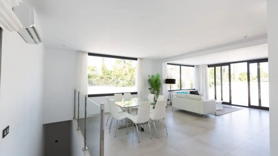 4 bedrooms villa for sale , Marbella, Spain No. 391 № 4