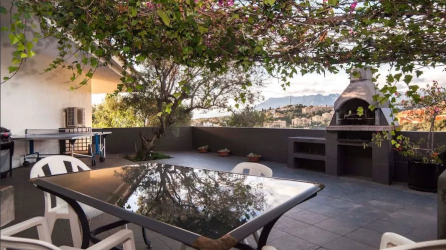 6 bedrooms villa for sale , Marbella, Spain No. 1025 № 7