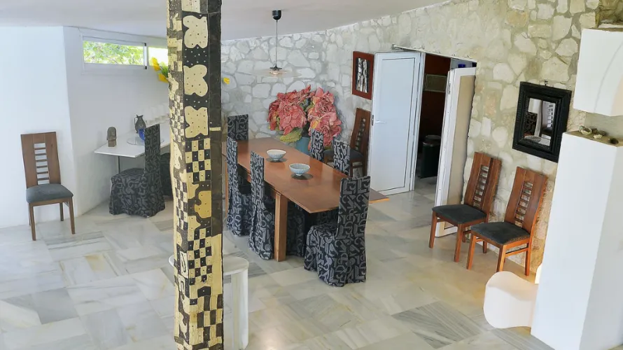 6 bedrooms villa for sale , Marbella, Spain No. 1025 № 15