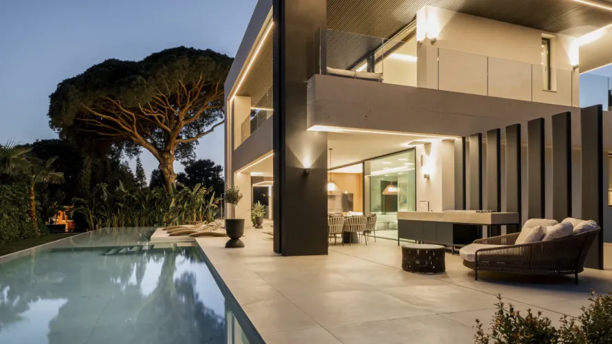 5 bedrooms villa for sale , Marbella, Spain No. 572 № 20