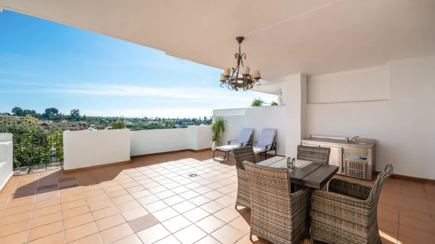 3 bedrooms apartment for sale , Estepona, Spain No. 649 № 18