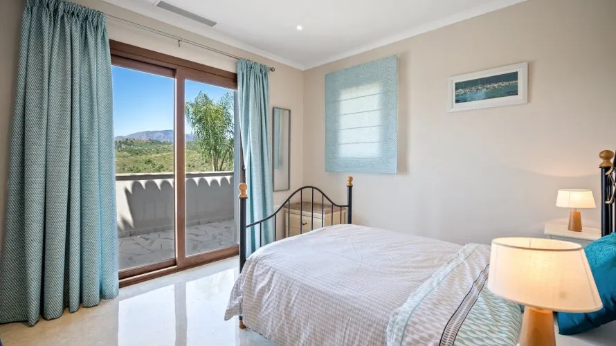 6 bedrooms villa for sale , Benahavis, Spain No. 664 № 19