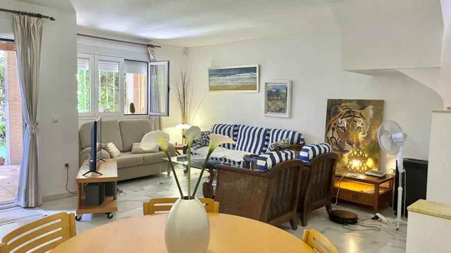 3 bedrooms townhouse for sale , Casares, Spain No. 382 № 4