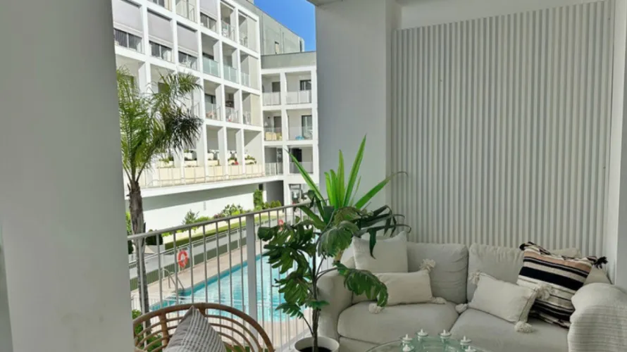 3 bedrooms apartment for sale , Cortes (San Pedro De Alcantara), Spain No. 1072 № 5