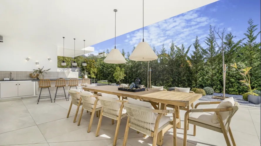 6 bedrooms villa for sale , Marbella, Spain No. 637 № 8