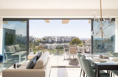 3 bedrooms apartment for sale , Estepona, Spain No. 737