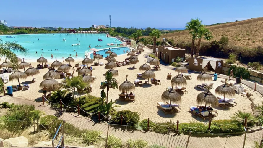 3 bedrooms apartment for sale , Estepona, Spain No. 1048 № 10