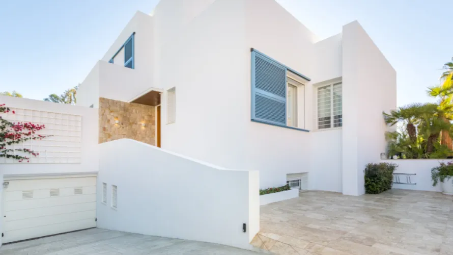 4 bedrooms villa for sale , Cortes (San Pedro De Alcantara), Spain No. 1024 № 21