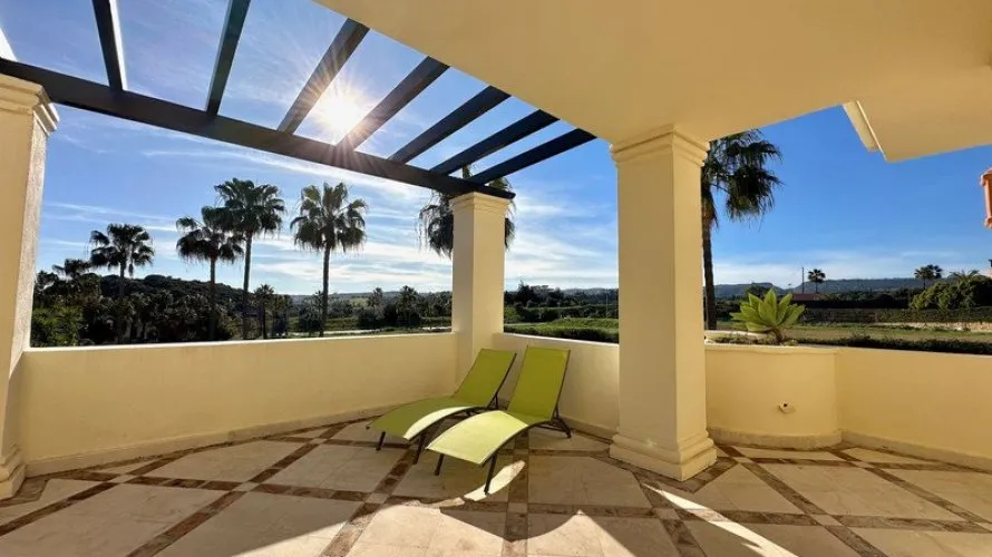 2 bedrooms apartment for sale , Casares, Spain No. 381 № 5