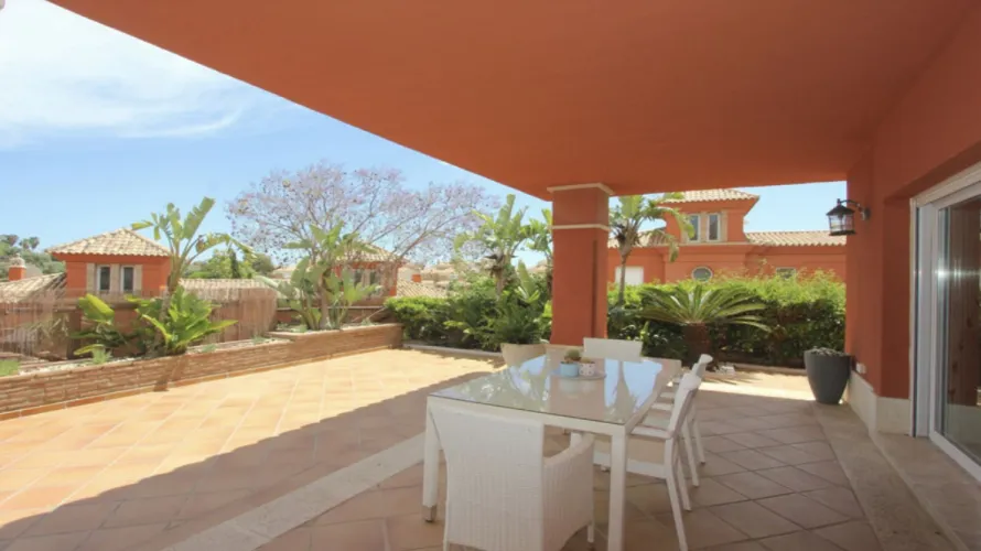 6 bedrooms villa for sale , Marbella, Spain No. 537 № 23