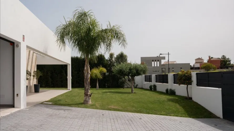 4 bedrooms villa for sale , Estepona, Spain No. 515 № 17