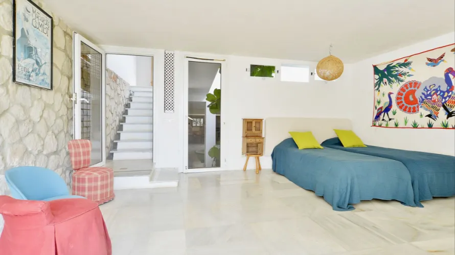 6 bedrooms villa for sale , Marbella, Spain No. 1025 № 27