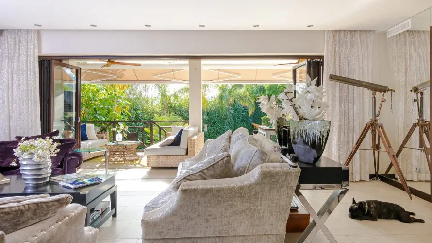 5 bedrooms villa for sale , Marbella, Spain No. 390 № 18