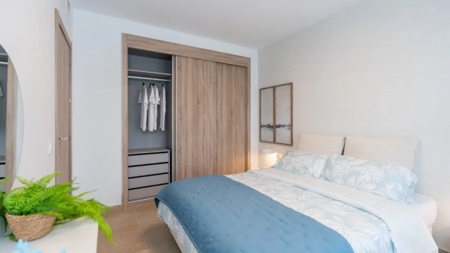 2 bedrooms apartment for sale , Estepona, Spain No. 553 № 13