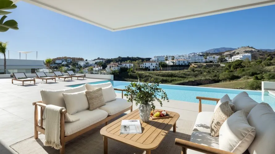 5 bedrooms villa for sale , Estepona, Spain No. 486 № 11